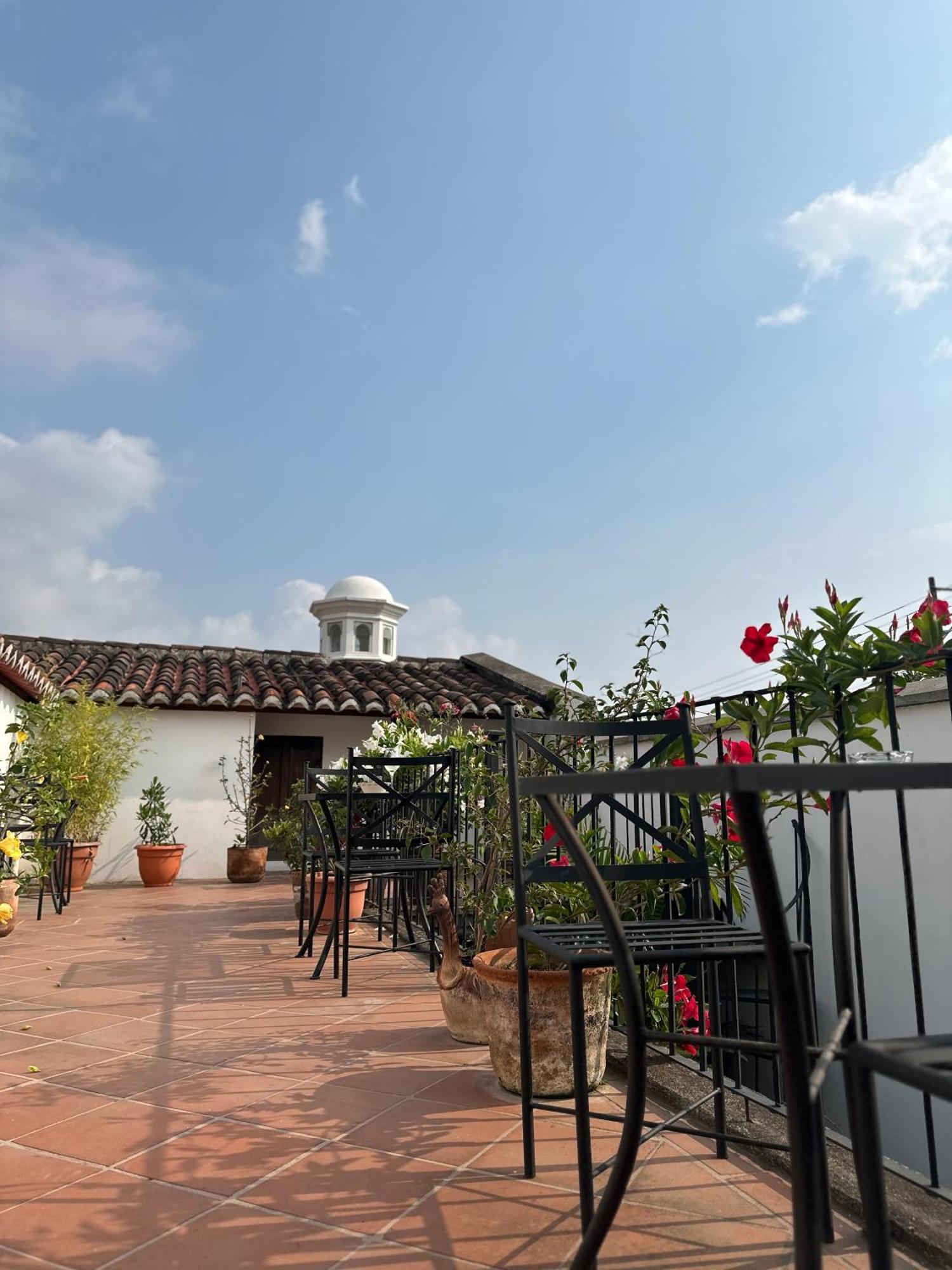 Casa Elena Panzió Antigua Kültér fotó