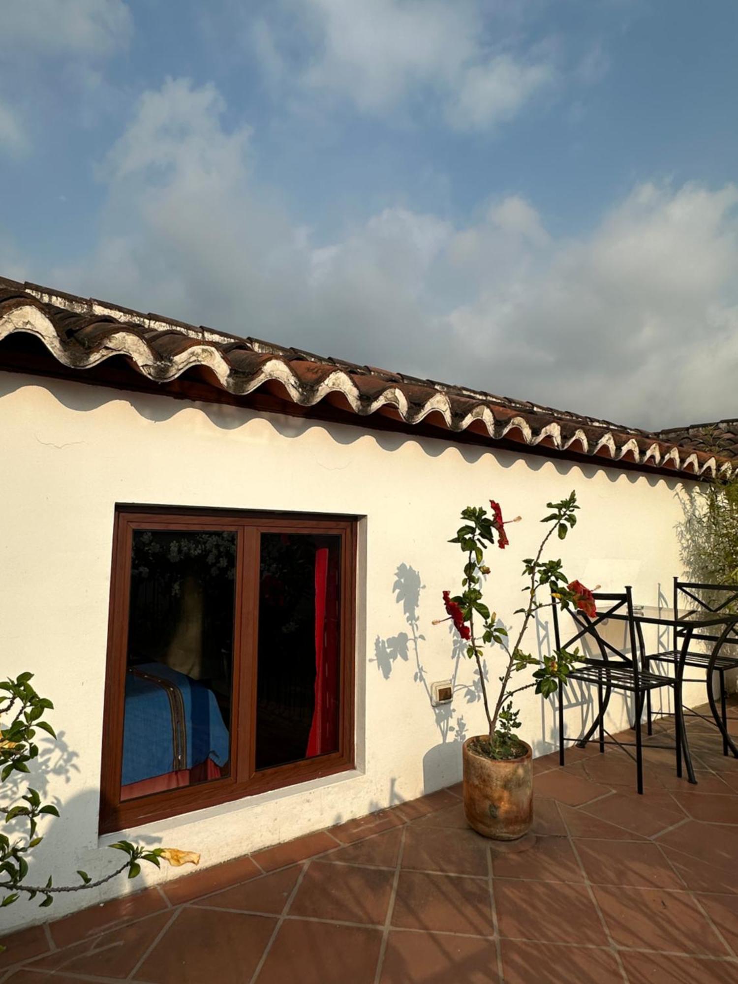 Casa Elena Panzió Antigua Kültér fotó