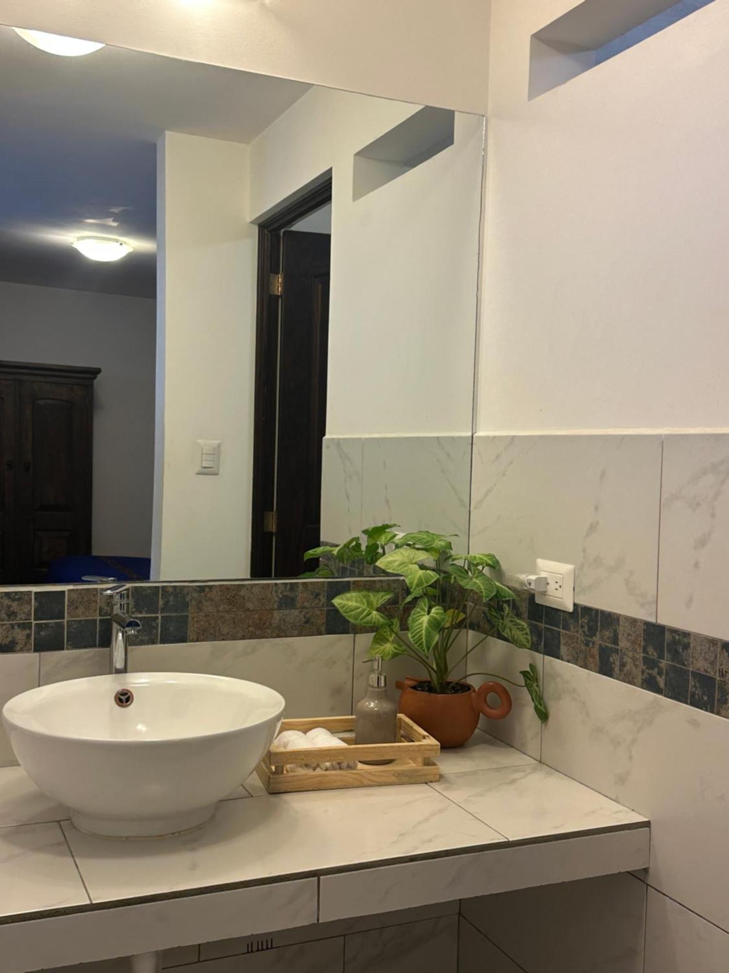 Casa Elena Panzió Antigua Kültér fotó